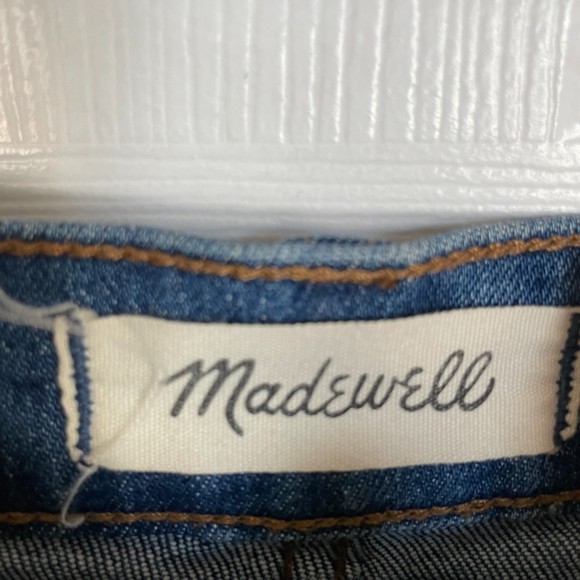 Madewell Wide-Leg Crop Jeans in Finney Wash - Picture 13 of 15